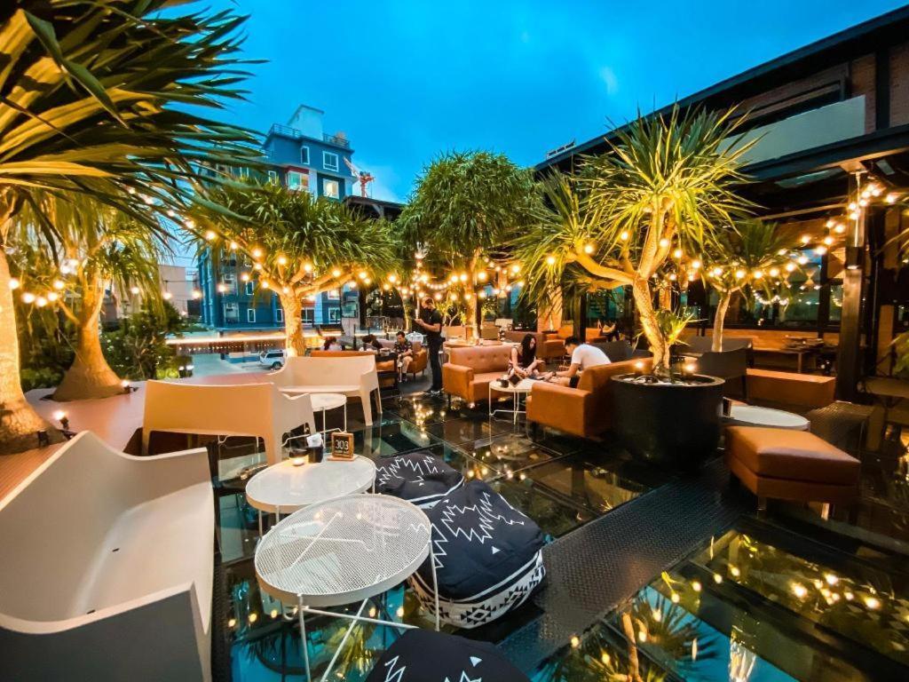 Letana Hotel Samuprakarn Bangkok Exterior photo