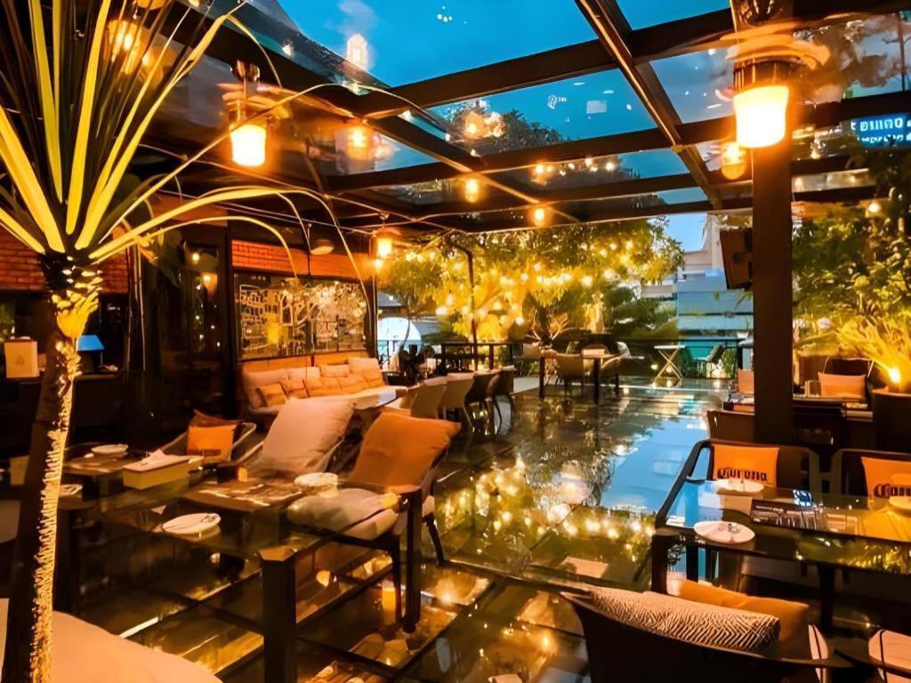 Letana Hotel Samuprakarn Bangkok Exterior photo